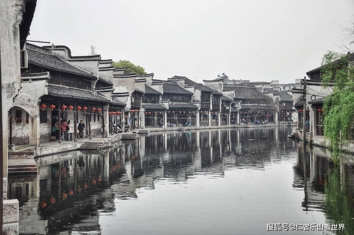 春节将至,年味渐浓,宁夏贺兰,品美食买年货,热闹大集年味足